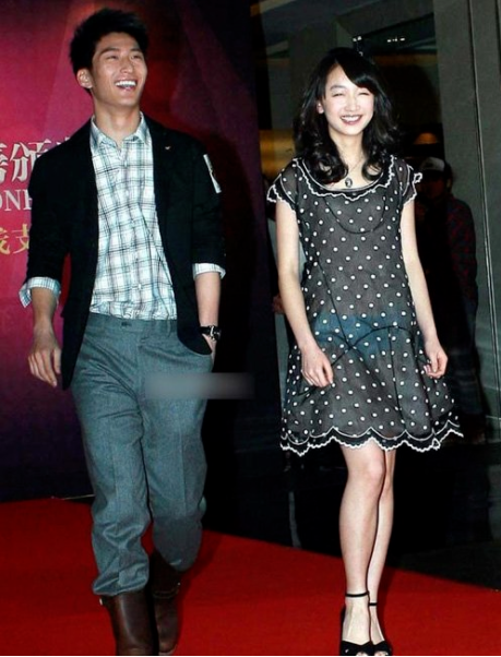 有种红毯尴尬叫“得罪造型师”,章子怡成“卤蛋”,有人暴露缺陷休闲区蓝鸢梦想 - Www.slyday.coM 有种红毯尴尬叫“得罪造型师”,章子怡成“卤蛋”,有人暴露缺陷休闲区蓝鸢梦想 - Www.slyday.coM