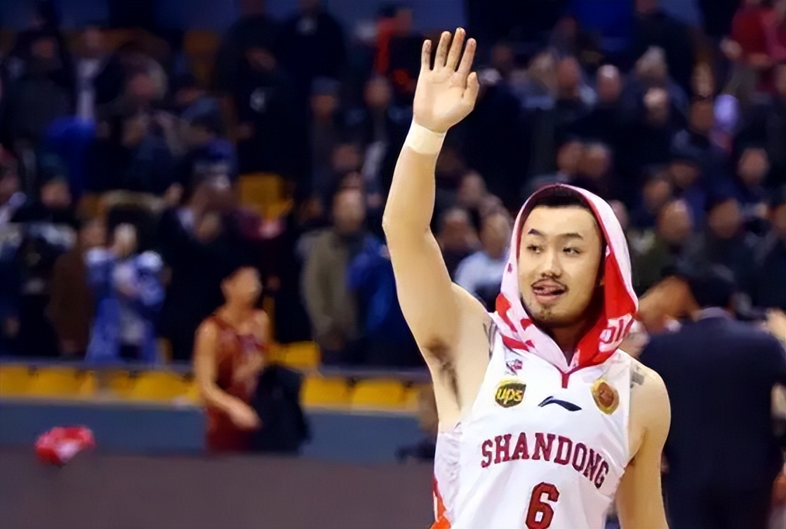 睢冉传记山东男篮历史上的国手充满争议退役后成经纪人