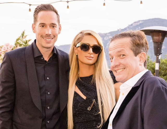 布兰妮大婚现场照曝光,造型尴尬令人啼笑皆非,前夫硬闯婚礼被捕休闲区蓝鸢梦想 - Www.slyday.coM 布兰妮大婚现场照曝光,造型尴尬令人啼笑皆非,前夫硬闯婚礼被捕休闲区蓝鸢梦想 - Www.slyday.coM