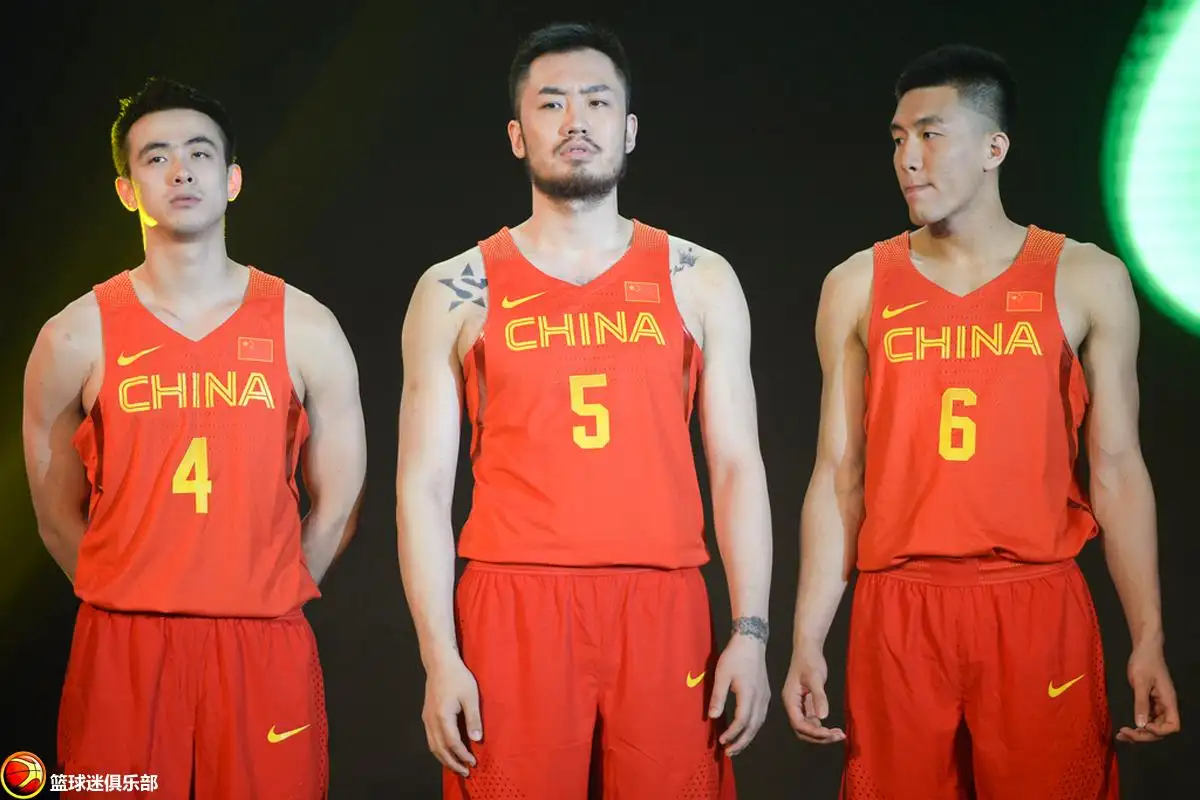 睢冉传记山东男篮历史上的国手充满争议退役后成经纪人