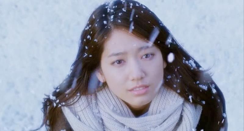 演戏被嘲演技差奉子成婚引争议女神朴信惠做错了什么