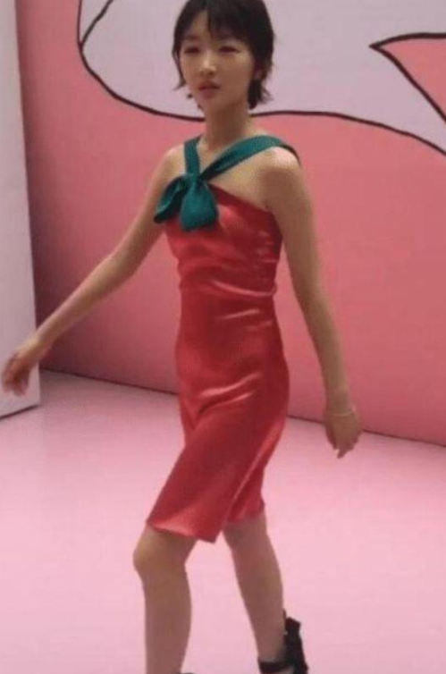 有种红毯尴尬叫“得罪造型师”,章子怡成“卤蛋”,有人暴露缺陷休闲区蓝鸢梦想 - Www.slyday.coM 有种红毯尴尬叫“得罪造型师”,章子怡成“卤蛋”,有人暴露缺陷休闲区蓝鸢梦想 - Www.slyday.coM