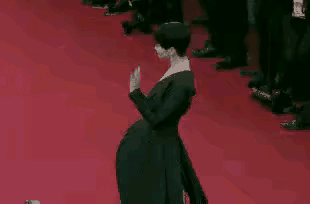 有种红毯尴尬叫“得罪造型师”,章子怡成“卤蛋”,有人暴露缺陷休闲区蓝鸢梦想 - Www.slyday.coM 有种红毯尴尬叫“得罪造型师”,章子怡成“卤蛋”,有人暴露缺陷休闲区蓝鸢梦想 - Www.slyday.coM