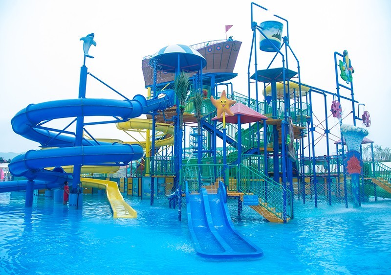 四川南充凤仪湾可爱岛大型原生态水上乐园开园