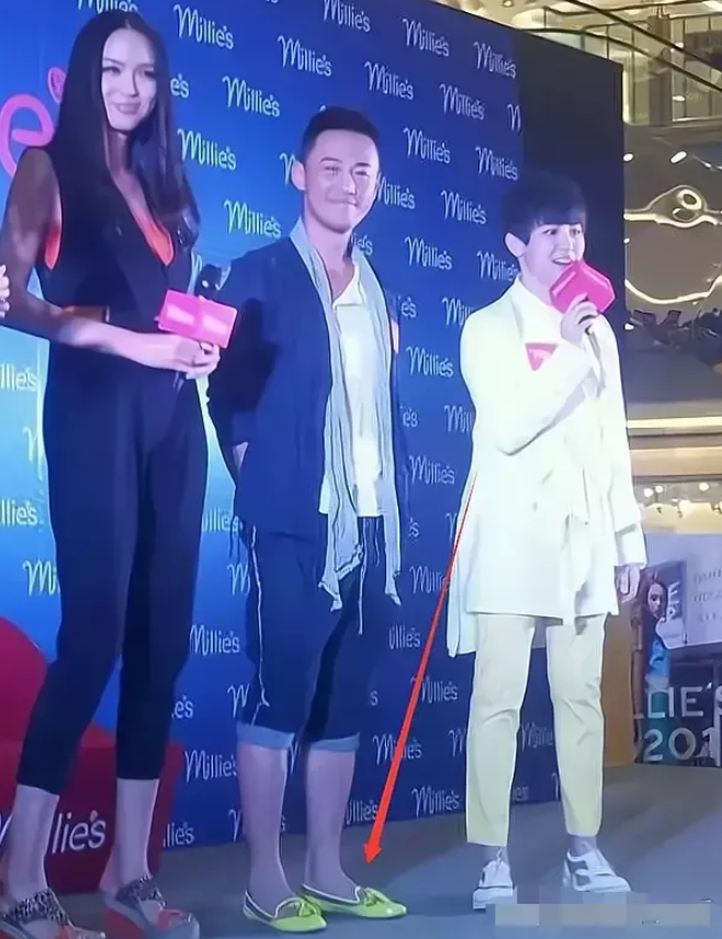 有种红毯尴尬叫“得罪造型师”,章子怡成“卤蛋”,有人暴露缺陷休闲区蓝鸢梦想 - Www.slyday.coM 有种红毯尴尬叫“得罪造型师”,章子怡成“卤蛋”,有人暴露缺陷休闲区蓝鸢梦想 - Www.slyday.coM