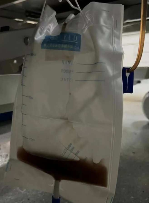 被发现时全身冰冷!女子和老公吵架后喝酒，一个动作让她住进ICU休闲区蓝鸢梦想 - Www.slyday.coM