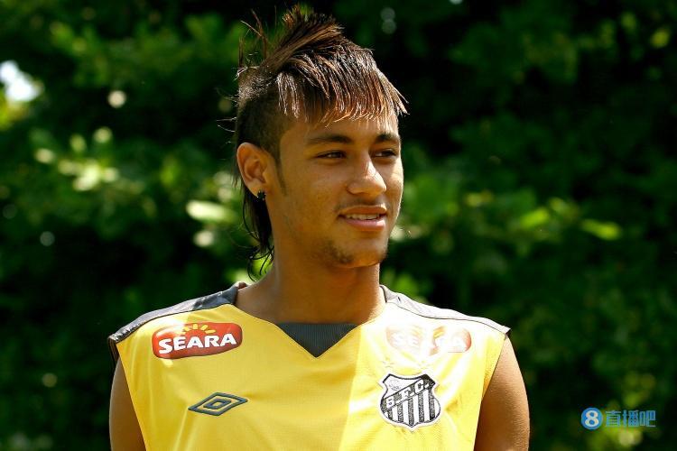 世界第三人(上篇):卡卡成为划时代之钻,最强内马尔未能如愿!