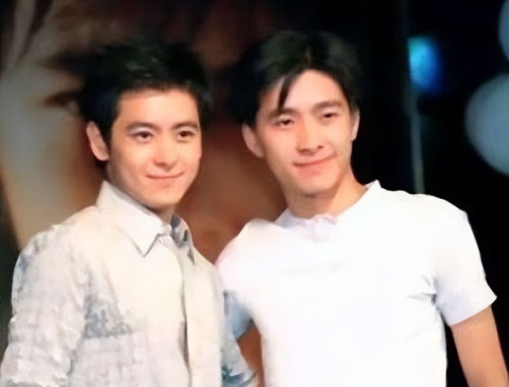 林志颖开特斯拉上班,和亲弟弟合体捞金,兄弟俩有商有量感情极佳休闲区蓝鸢梦想 - Www.slyday.coM 林志颖开特斯拉上班,和亲弟弟合体捞金,兄弟俩有商有量感情极佳休闲区蓝鸢梦想 - Www.slyday.coM