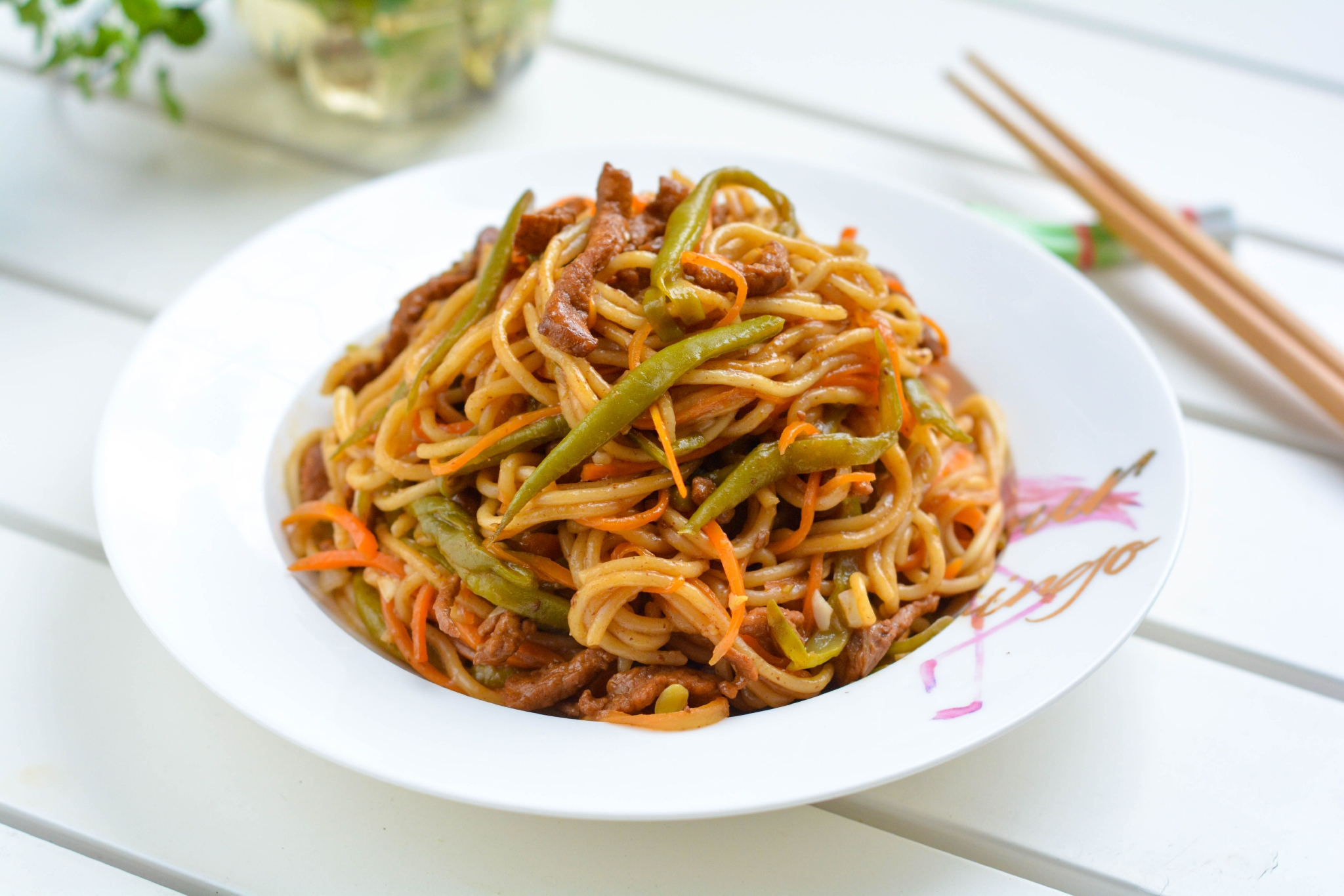 夏天最爱吃的豆角焖面又省事又入味几十年吃不腻