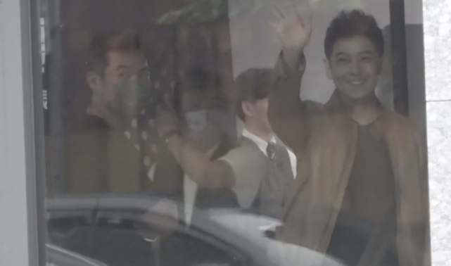 林志颖和亲弟弟合体捞金,兄弟俩有商有量一起创业做生意感情极佳休闲区蓝鸢梦想 - Www.slyday.coM 林志颖和亲弟弟合体捞金,兄弟俩有商有量一起创业做生意感情极佳休闲区蓝鸢梦想 - Www.slyday.coM