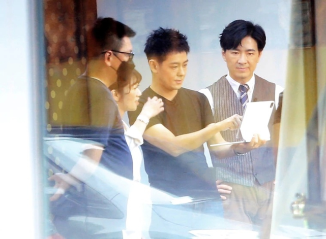 林志颖和亲弟弟合体捞金,兄弟俩有商有量一起创业做生意感情极佳休闲区蓝鸢梦想 - Www.slyday.coM 林志颖和亲弟弟合体捞金,兄弟俩有商有量一起创业做生意感情极佳休闲区蓝鸢梦想 - Www.slyday.coM