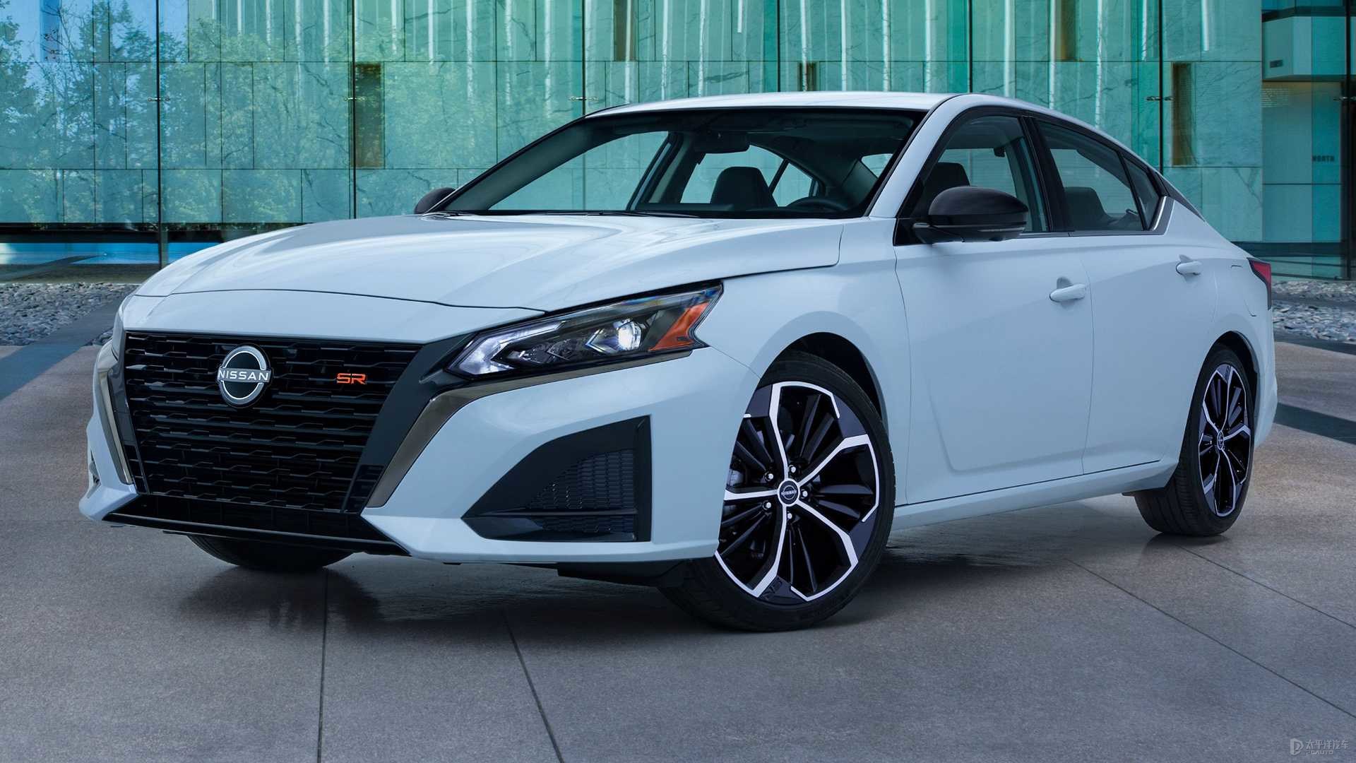 新款日产天籁官图发布国产版或将于年内上市