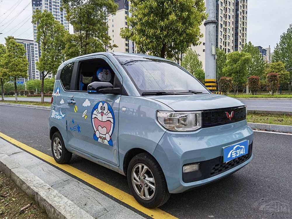 代步神车PK QQ冰淇淋对比宏光MINIEV