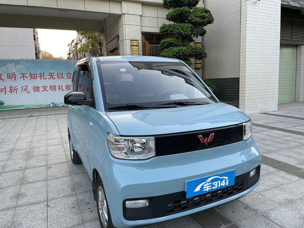 代步神车PK QQ冰淇淋对比宏光MINIEV