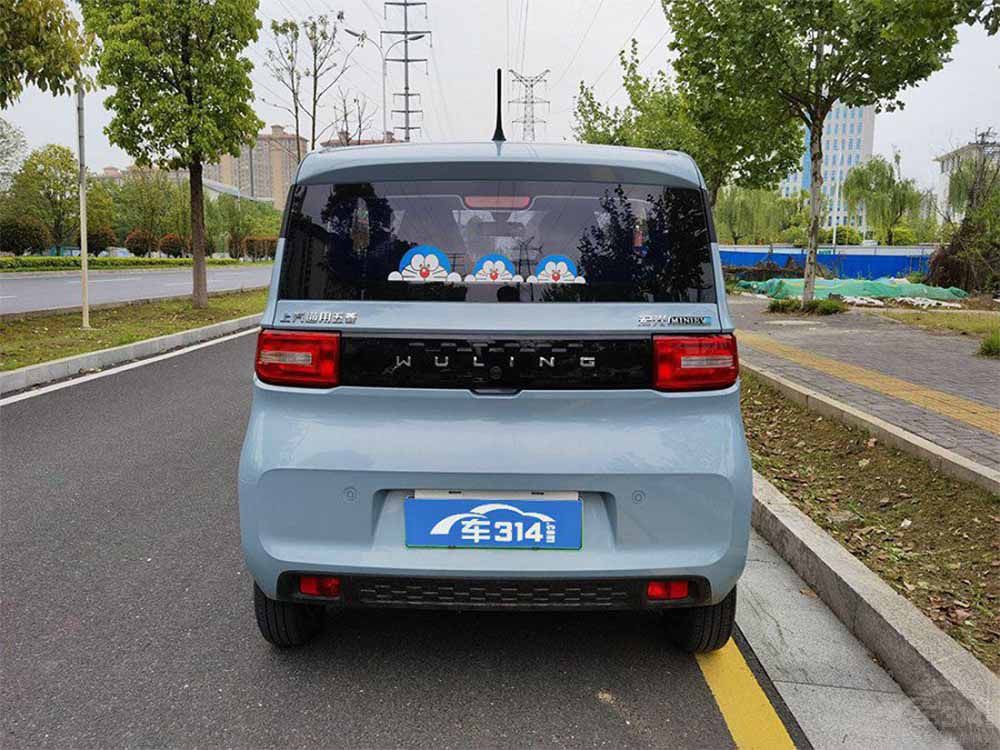 代步神车PK QQ冰淇淋对比宏光MINIEV