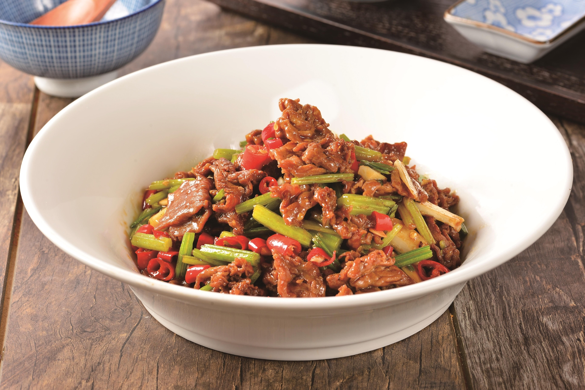 美味的家常炒牛肉片|辣椒|葱姜|牛肉_新浪新闻