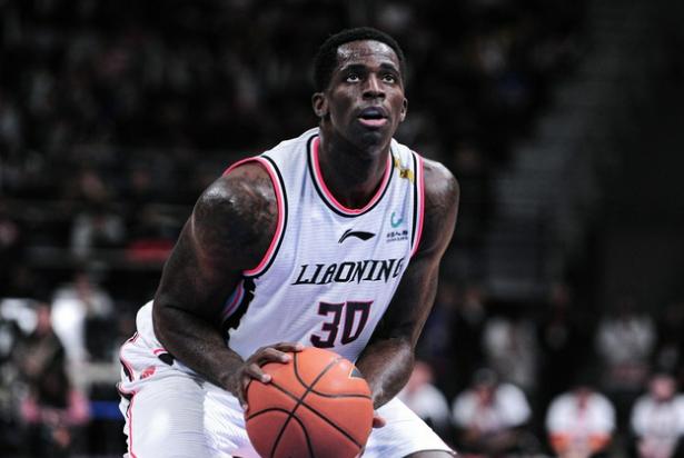 曝辽篮功勋外援即将抵达国内,太让人期待|巴斯|cba|功勋_新浪新闻