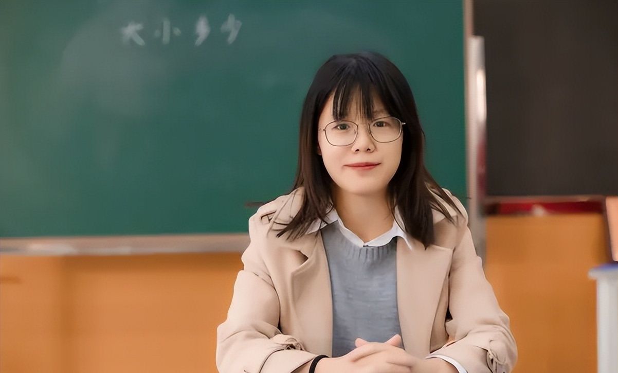 家长提议“全国教师统一服装”,称上班要有上班的样子,合理吗?休闲区蓝鸢梦想 - Www.slyday.coM 家长提议“全国教师统一服装”,称上班要有上班的样子,合理吗?休闲区蓝鸢梦想 - Www.slyday.coM