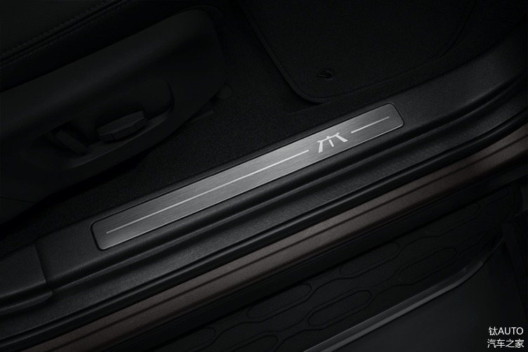 奢华融合运动，全新路虎发现运动大都会版重磅上市休闲区蓝鸢梦想 - Www.slyday.coM