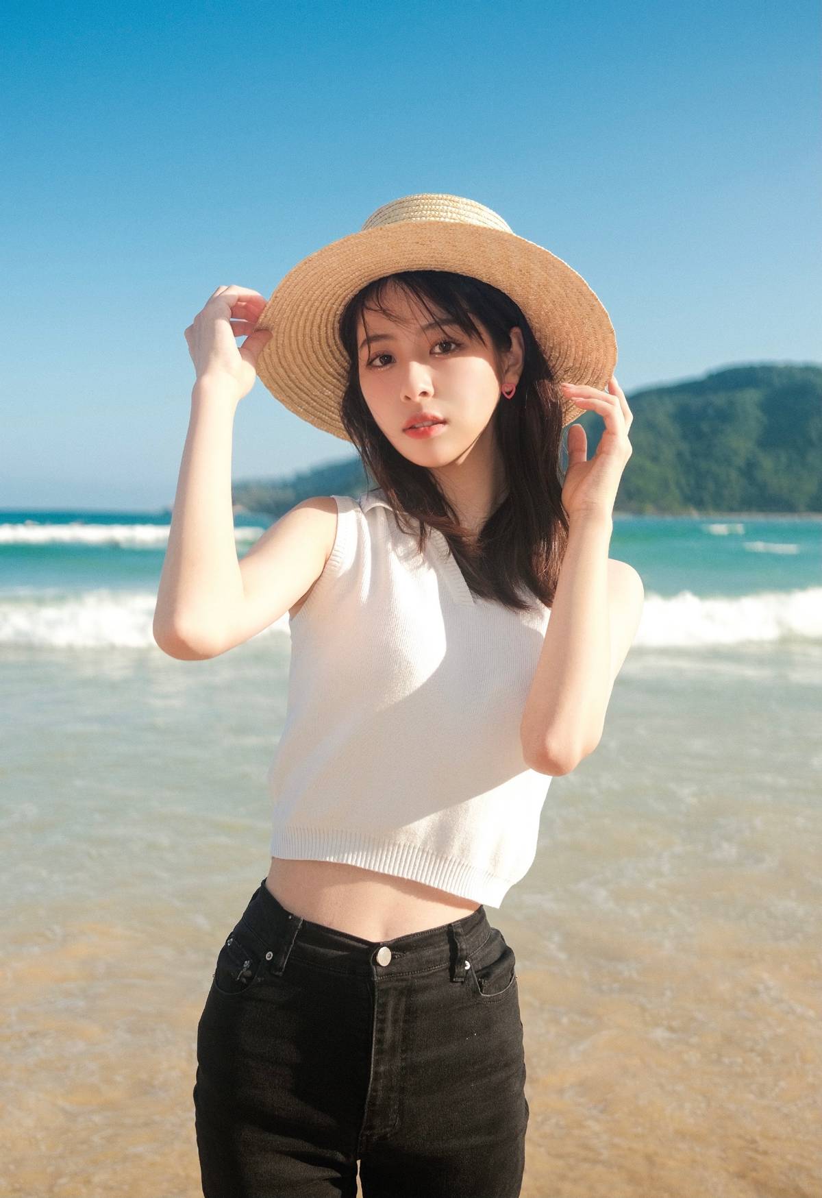 李秋瞳晒港风靓照24岁nba美女主播不输女明星喜欢湖人队