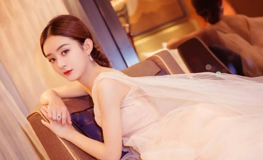 赵丽颖是我非常欣赏的演员,长得好看,演技也毋庸置疑休闲区蓝鸢梦想 - Www.slyday.coM