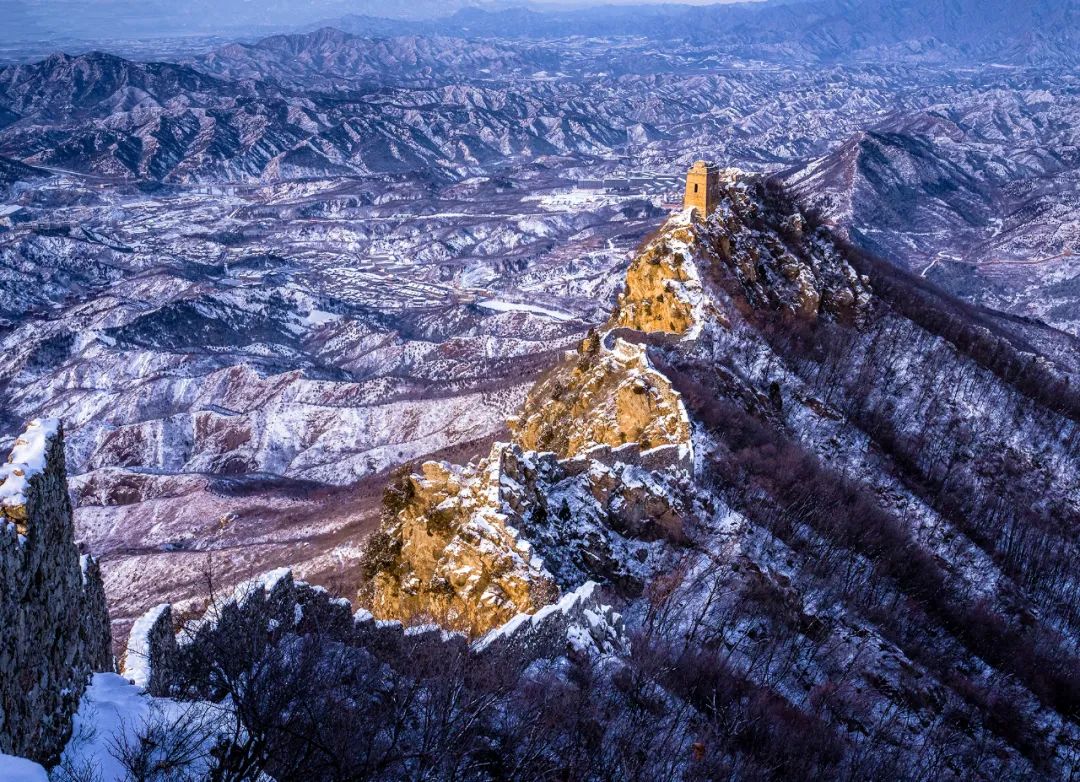 90后小伙蹲守长城7年，拍下50万张绝美照片，央视都忍不住盛赞：原来我们的长城这么美！休闲区蓝鸢梦想 - Www.slyday.coM