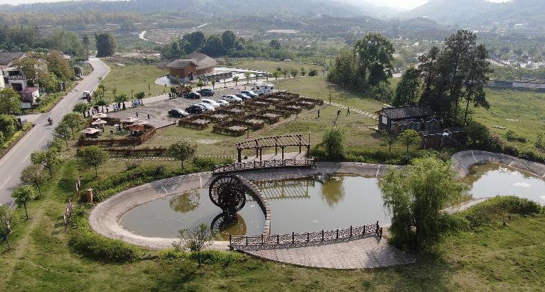 暑假总要去一次露营吧 内江夏日露营私藏地合集来了丨成渝之心·内江好耍休闲区蓝鸢梦想 - Www.slyday.coM