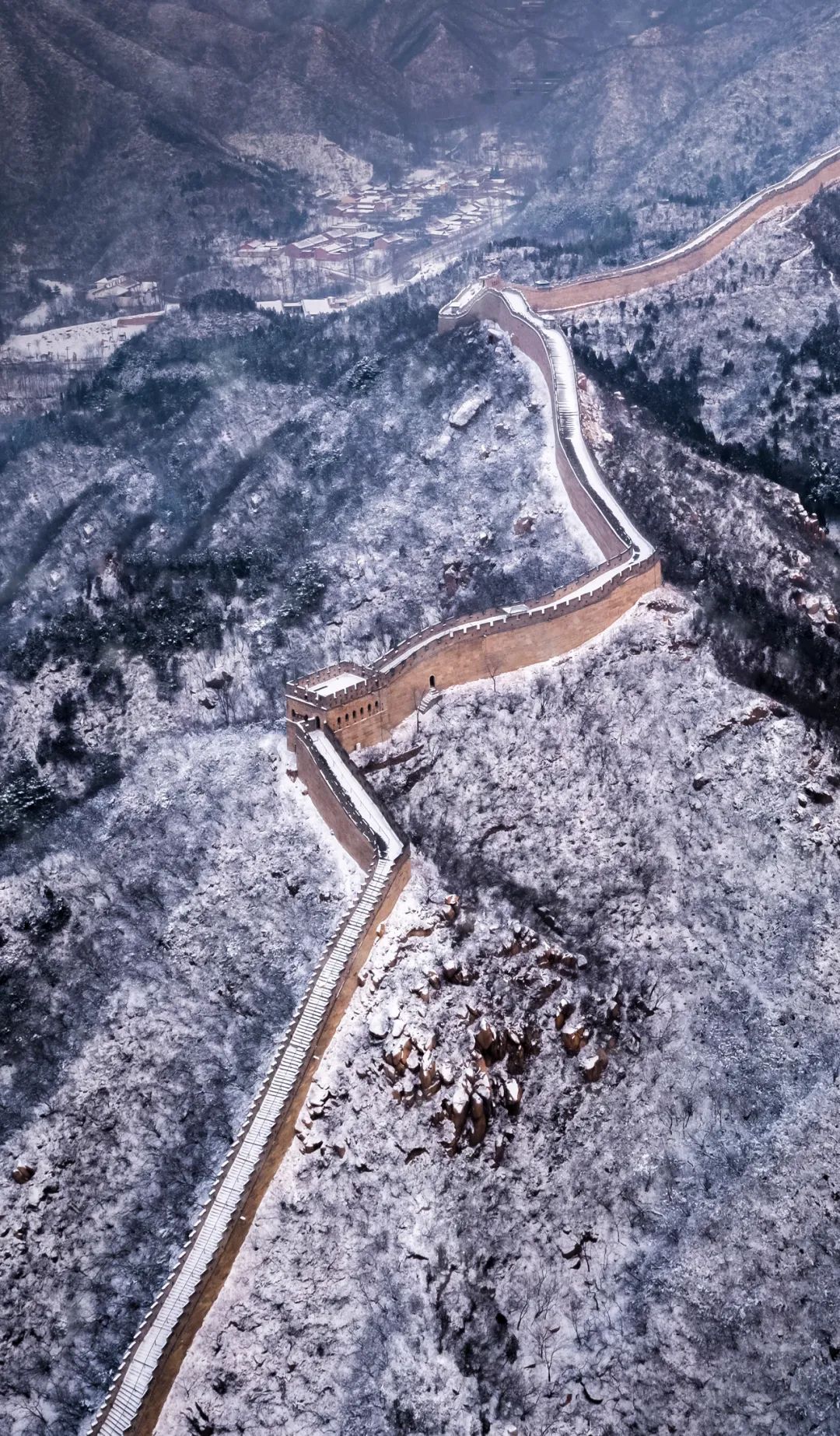 90后小伙蹲守长城7年，拍下50万张绝美照片，央视都忍不住盛赞：原来我们的长城这么美！休闲区蓝鸢梦想 - Www.slyday.coM