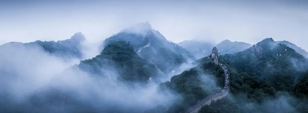 90后小伙蹲守长城7年，拍下50万张绝美照片，央视都忍不住盛赞：原来我们的长城这么美！休闲区蓝鸢梦想 - Www.slyday.coM