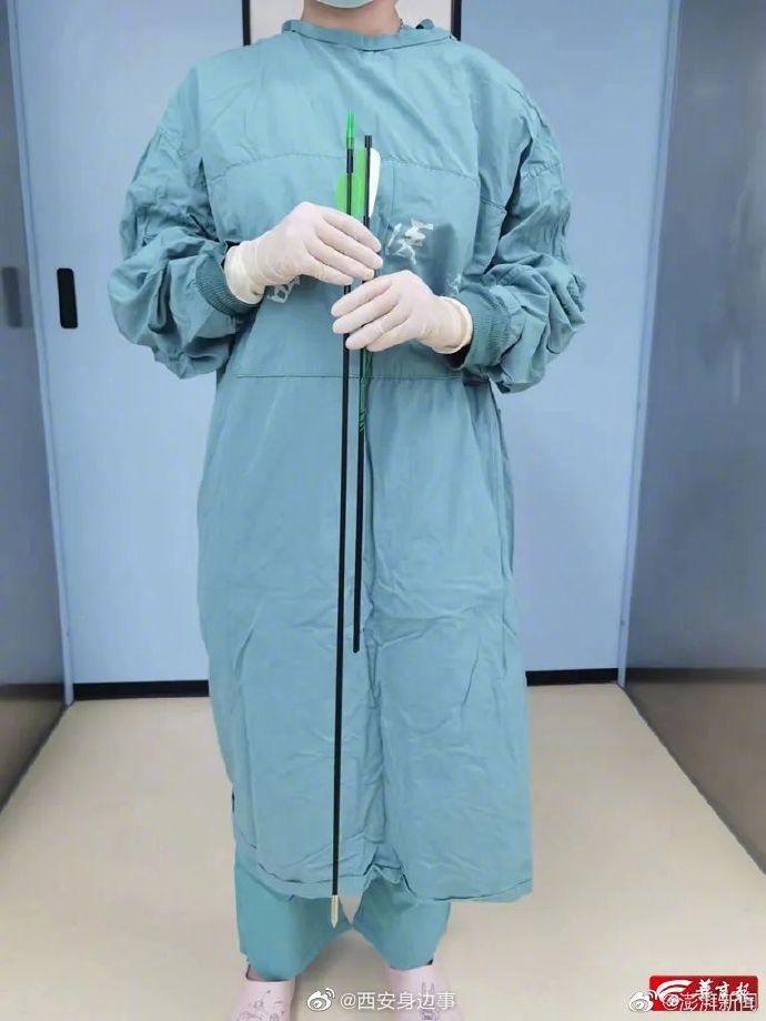 男子玩弓箭射穿女子面部被拘 律师:致人重伤或处十年以上有期徒刑休闲区蓝鸢梦想 - Www.slyday.coM 男子玩弓箭射穿女子面部被拘 律师:致人重伤或处十年以上有期徒刑休闲区蓝鸢梦想 - Www.slyday.coM