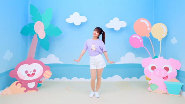 儿歌多多儿歌舞蹈一个拇指动一动唱儿歌宝宝快乐做运动