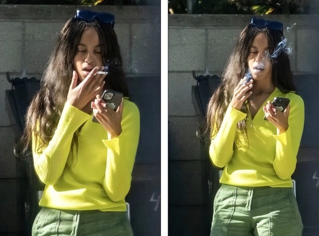 奥巴马21岁小女儿出街好耀眼!肚腩鼓鼓还穿露腰装,比姐姐要好看休闲区蓝鸢梦想 - Www.slyday.coM 奥巴马21岁小女儿出街好耀眼!肚腩鼓鼓还穿露腰装,比姐姐要好看休闲区蓝鸢梦想 - Www.slyday.coM