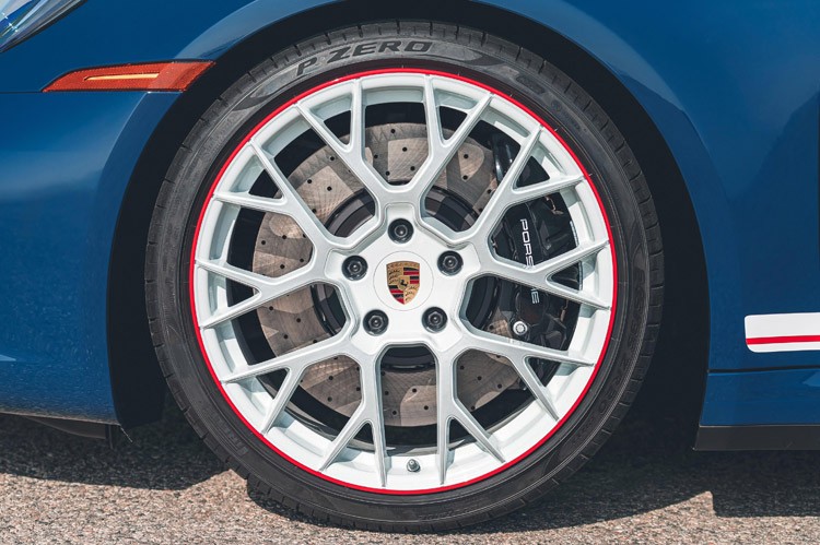 限量115台国内用户只能看看保时捷91170周年纪念版官图发布