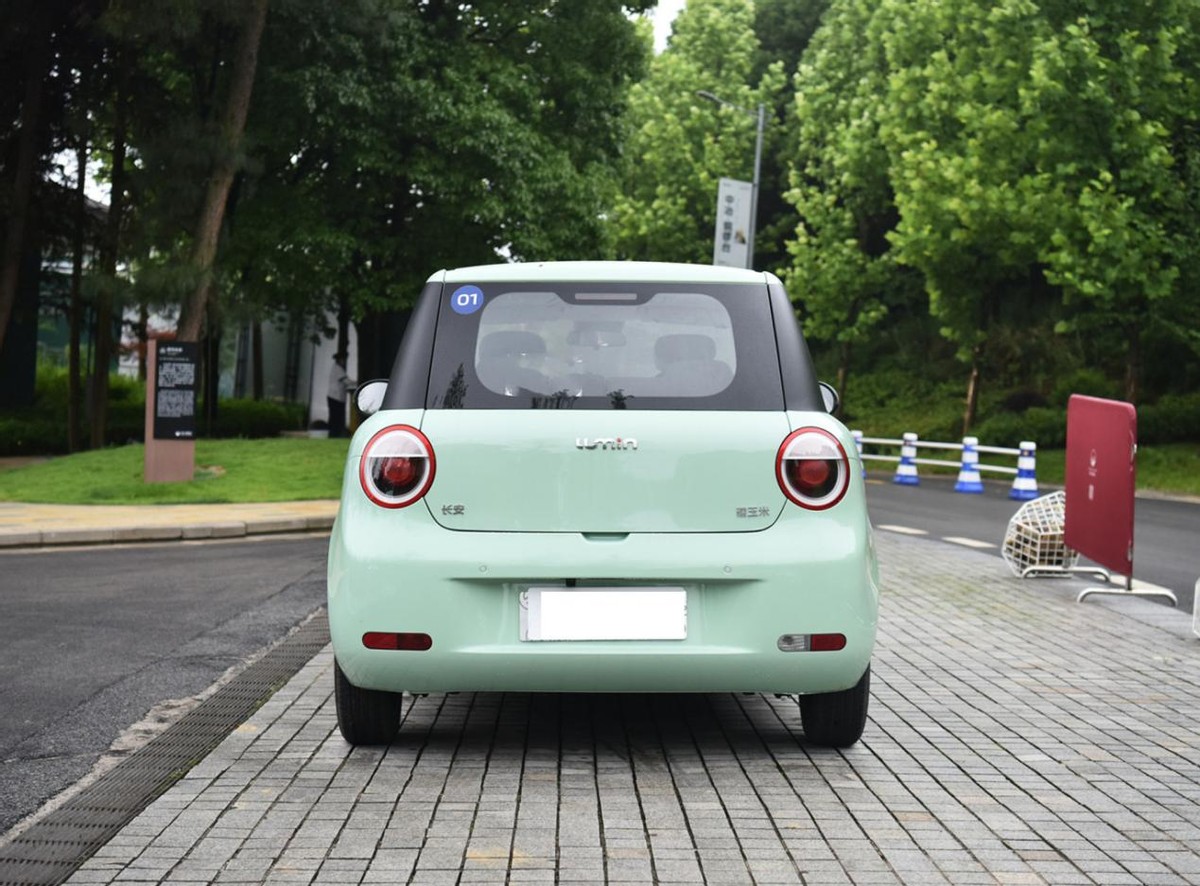 长安又发新车了车长3270mm续航301km造型呆萌489万起