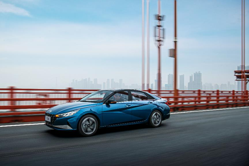 新408对比伊兰特如何？具体参照狮子对比其他一切动物