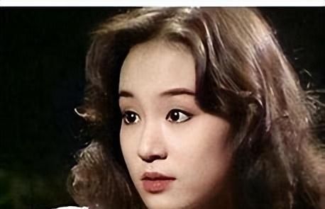 真没想到这10位土得掉渣的明星大妈年轻时也曾闭月羞花