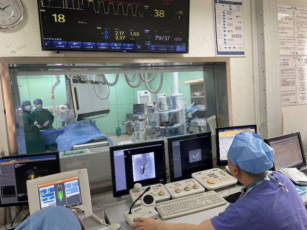 华西医院为6岁患儿成功实施经介入门静脉成形术 解决长达5年消化道出血问题休闲区蓝鸢梦想 - Www.slyday.coM