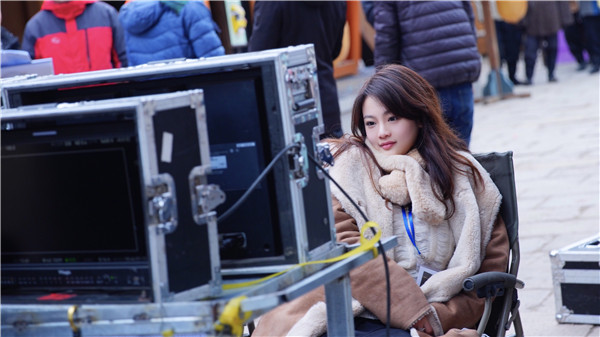 特困时期总会过去！戏里戏外，这群90后带着对戏的梦想和坚持一路成长休闲区蓝鸢梦想 - Www.slyday.coM