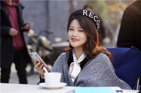 特困时期总会过去！戏里戏外，这群90后带着对戏的梦想和坚持一路成长休闲区蓝鸢梦想 - Www.slyday.coM