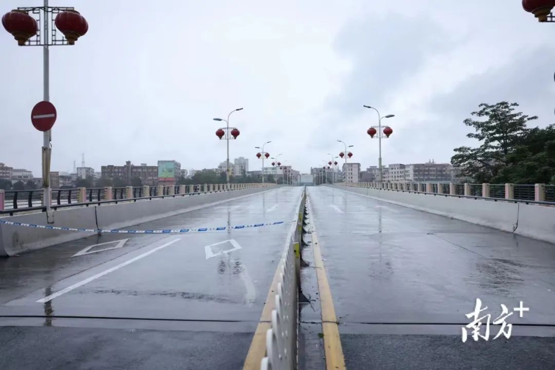 出行注意！广东进入大泼水模式！休闲区蓝鸢梦想 - Www.slyday.coM