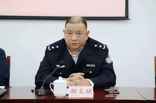 上海市公安局原一级巡视员,闵行区原副区长,市公安局闵行分局原局长