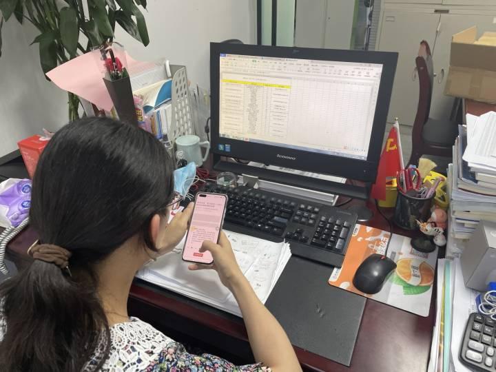 一所高职院校的就业观察——帮学生就业，老师们有多拼？3个月走访25家企业为学生找工作休闲区蓝鸢梦想 - Www.slyday.coM