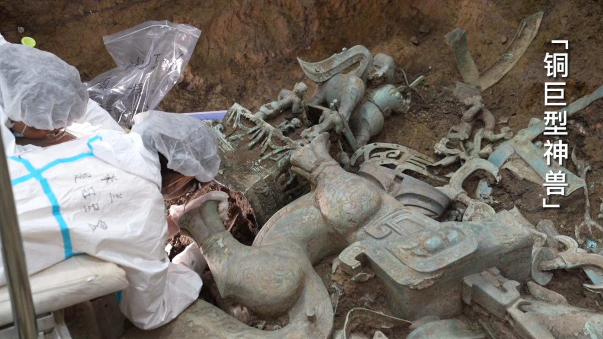探秘三星堆8号"祭祀坑":名副其实的宝藏坑|三星堆|宝藏_新浪新闻