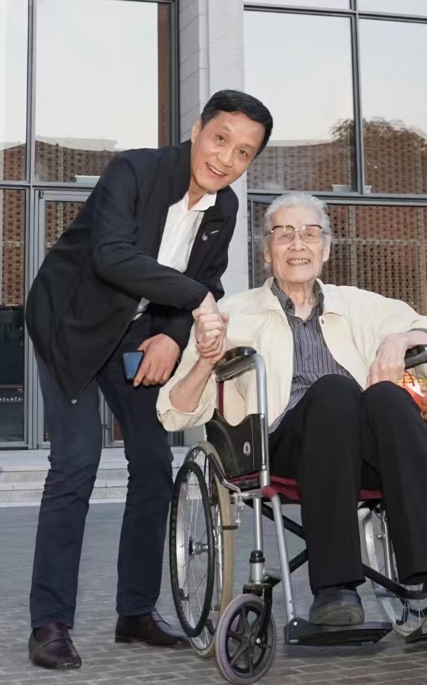 送别蓝天野,濮存昕冯远征万方还有讲不完的故事……|蓝天野|濮存昕