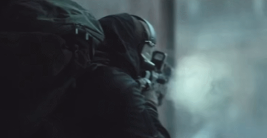 嘎子要花8亿拍战争片，自称一套单兵装备80万人民币？看完我绷不住了休闲区蓝鸢梦想 - Www.slyday.coM