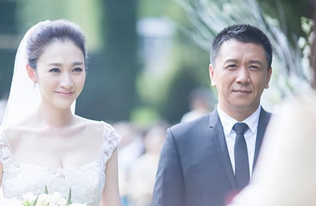 李小冉感情经历太曲折幸运遇到徐佳宁给了她幸福
