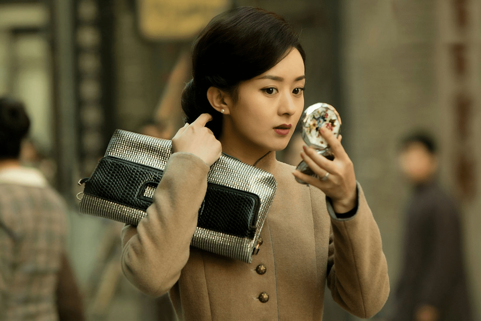 女明星的民国造型大赏,刘亦菲、赵丽颖、景甜,谁惊艳了时光?休闲区蓝鸢梦想 - Www.slyday.coM 女明星的民国造型大赏,刘亦菲、赵丽颖、景甜,谁惊艳了时光?休闲区蓝鸢梦想 - Www.slyday.coM