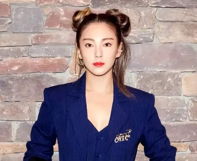 上外下药事件后续！投放异物尹某被开除学籍，数十位大V拍案叫绝休闲区蓝鸢梦想 - Www.slyday.coM