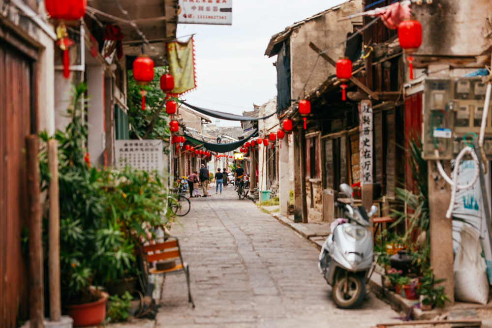 龙湖古寨，一座饱含沧桑岁月的寨子，成为如今的网红打卡地休闲区蓝鸢梦想 - Www.slyday.coM