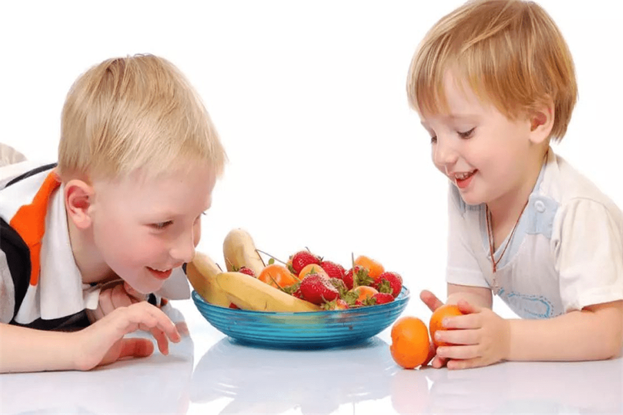 对孩子的爱不要太满,他们出现这些行为,说明父母可能做的太多休闲区蓝鸢梦想 - Www.slyday.coM 对孩子的爱不要太满,他们出现这些行为,说明父母可能做的太多休闲区蓝鸢梦想 - Www.slyday.coM